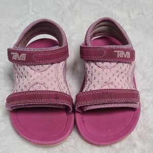 Teva Pink Sandals Minimalist Summer Footwear